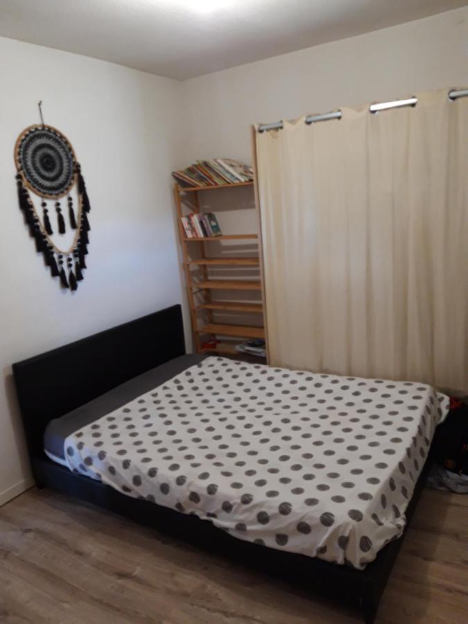 Appartement F1 Meuble 3 Personnes Aubenas Dış mekan fotoğraf